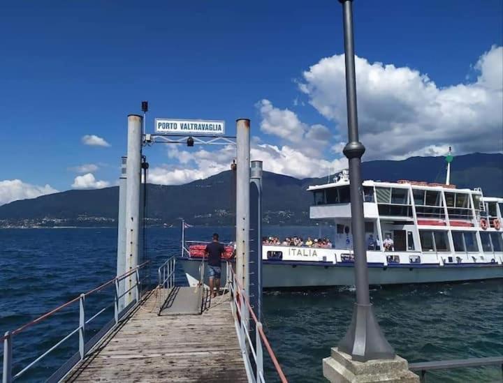 Appartamento Gianna Porto Valtravaglia Eksteriør bilde